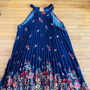 SHEIN Maternity Floral Print Halter Dress